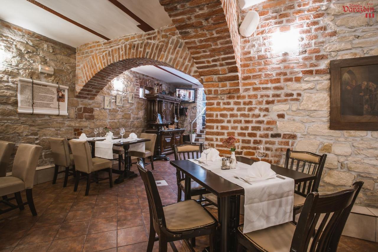 Hotel Varaždin Extérieur photo
