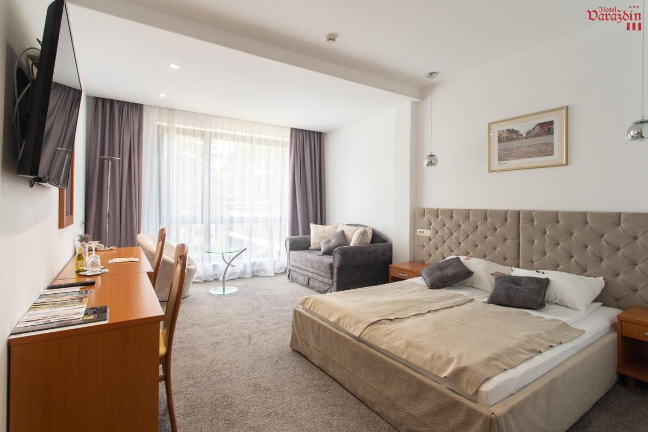 Hotel Varaždin Extérieur photo