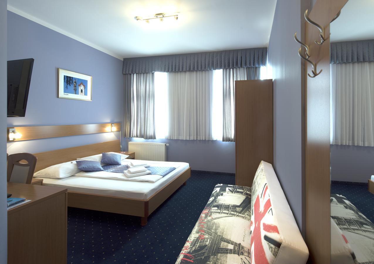 Hotel Varaždin Extérieur photo