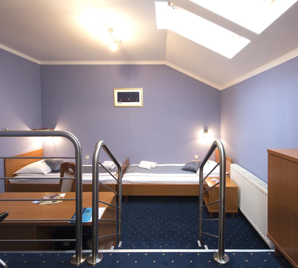 Hotel Varaždin Extérieur photo