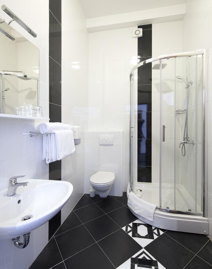 Hotel Varaždin Extérieur photo