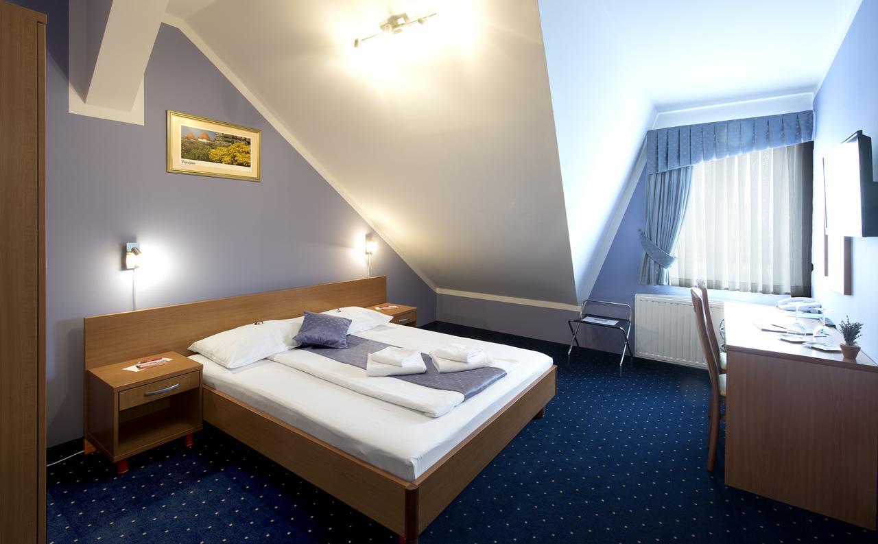 Hotel Varaždin Extérieur photo