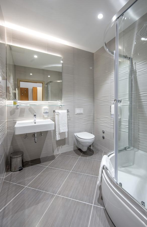Hotel Varaždin Extérieur photo
