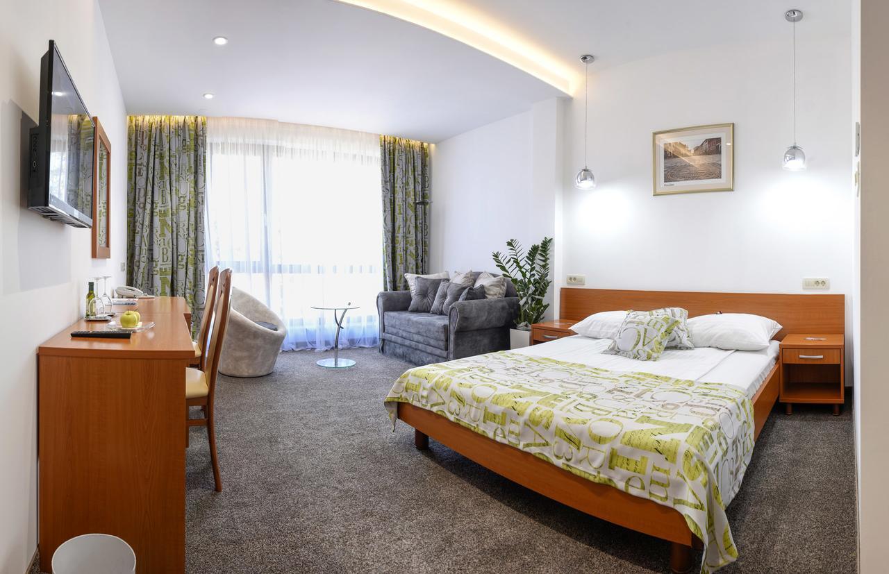 Hotel Varaždin Extérieur photo